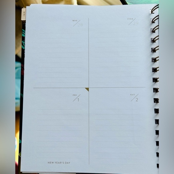 🍁3/$10 NEW 2021 Idlewild Co. Big Island Wire-bound Planner - Picture 12 of 17